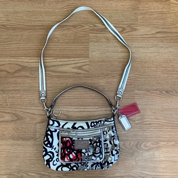 ✨Sold✨ Coach Poppy Floral Graffiti Groovy Shoulder Bag - Picture 14 of 14